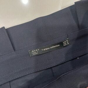Size medium Zara high waisted shorts